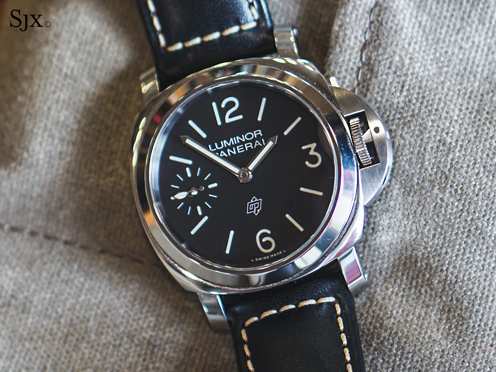 Living With Panerai Luminor Logo PAM 1084 SJX Watches