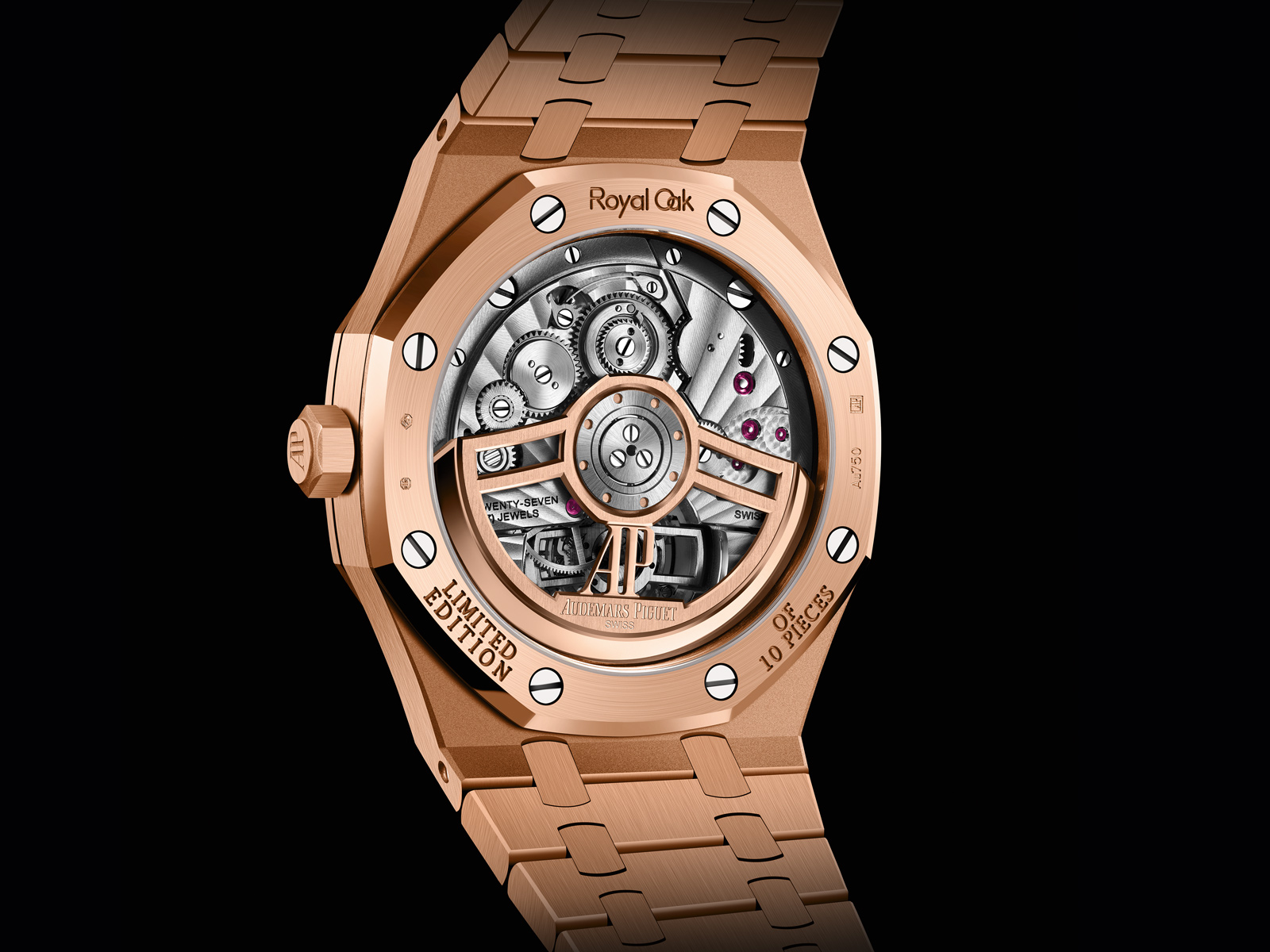 Audemars Piguet Unveils a Royal Oak Ensemble in Green SJX Watches