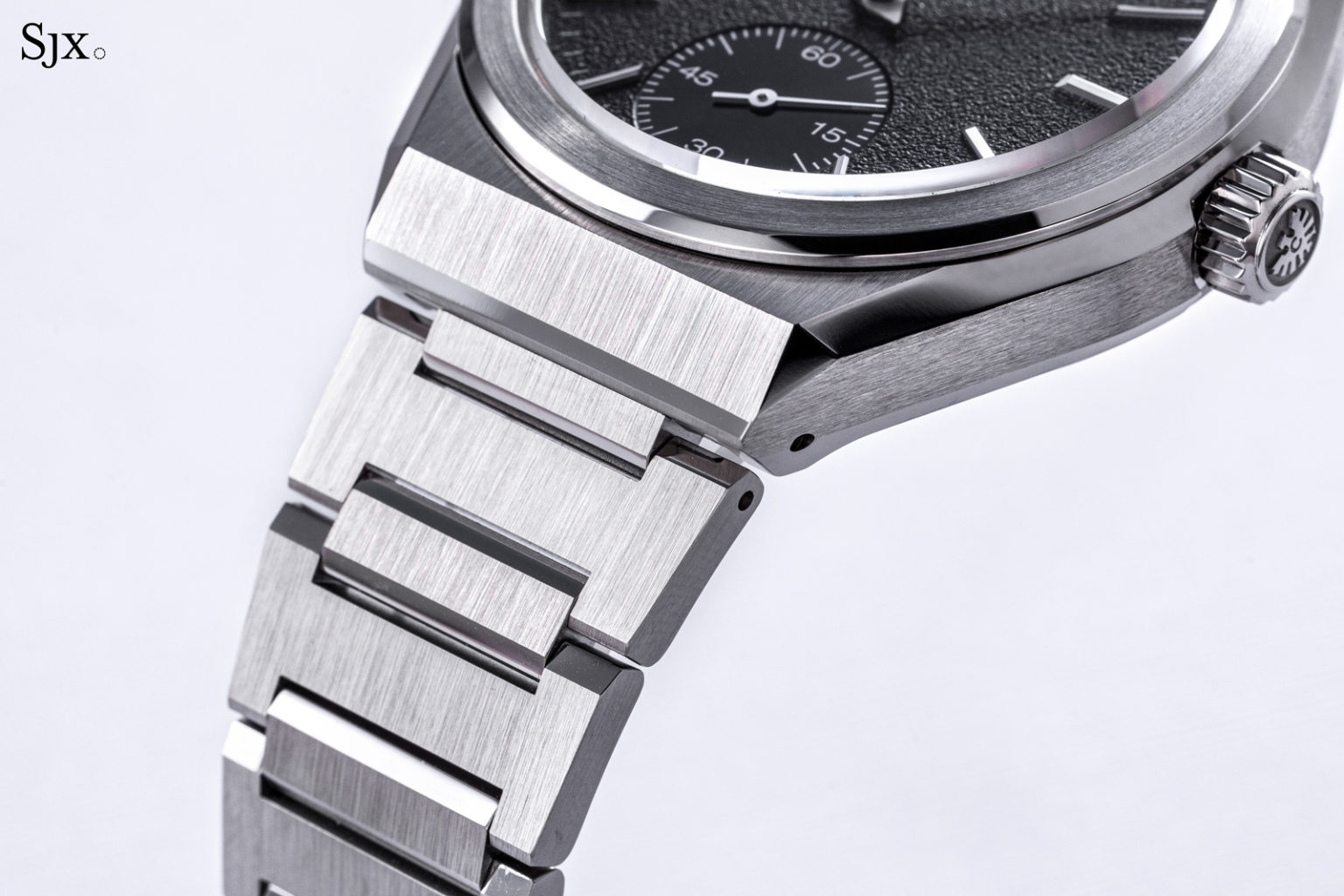 citizen caliber 0200 price