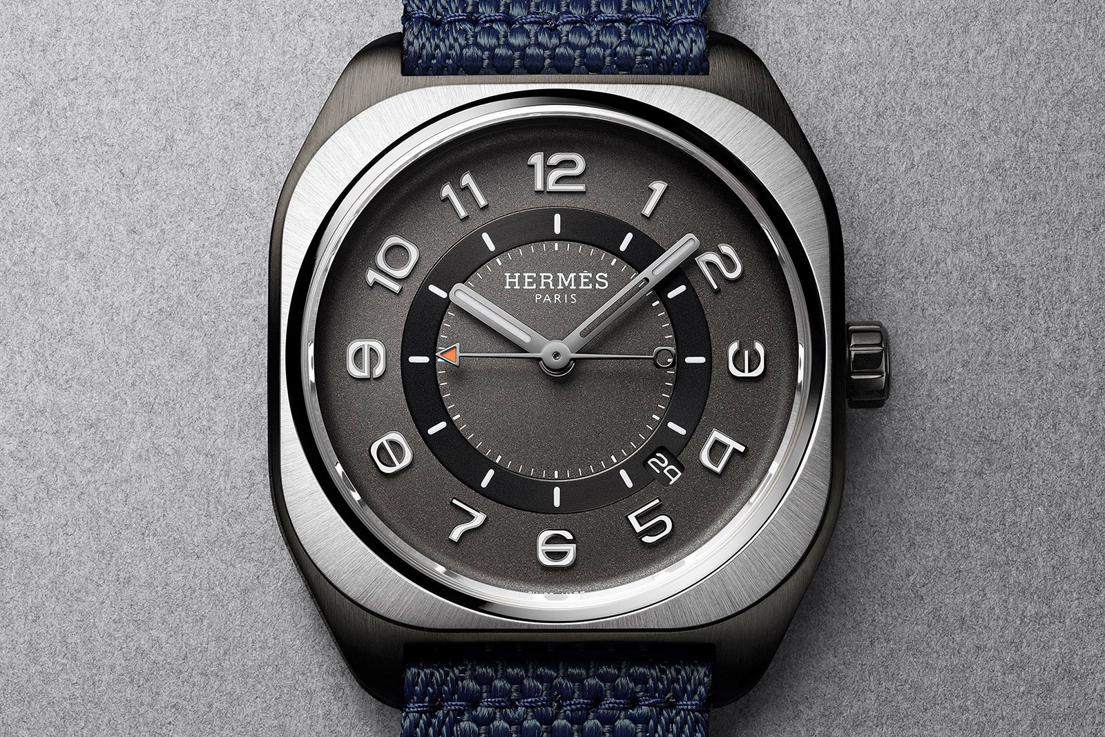 Hermès H08 Gets A Facelift With New Slate-Glass Fiber Composite Case