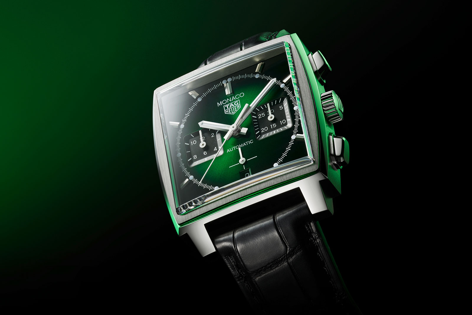 Tag heuer 2024 watch green face