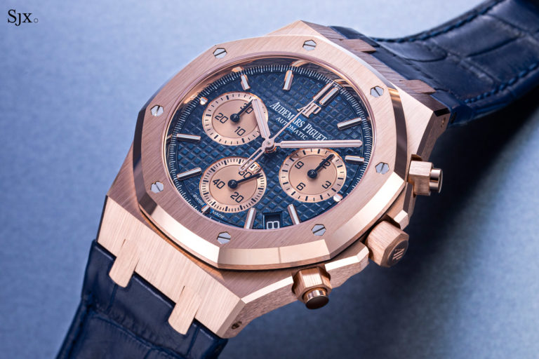 Up Close: Audemars Piguet Royal Oak Chronograph 26239 | SJX Watches