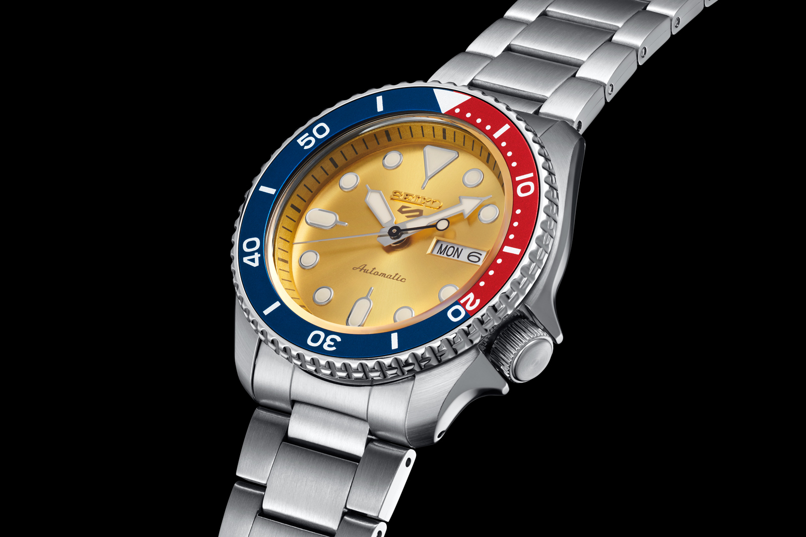 Seiko 5 sports online 2021 model