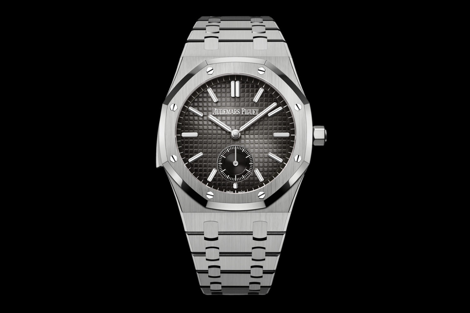 Audemars Piguet Introduces the Royal Oak Supersonnerie in Titanium ...