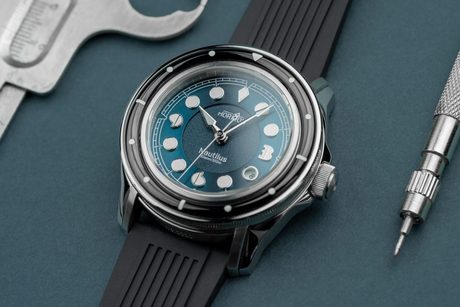 Horizon Watches Debuts with the Horizon Diver | SJX Watches