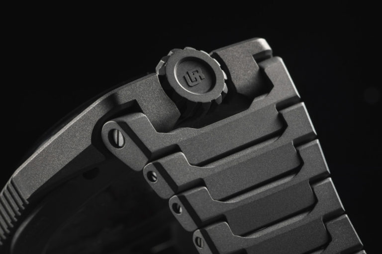 Urwerk Introduces the UR-100V with Titanium Bracelet | SJX Watches