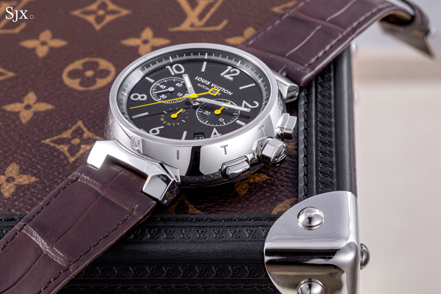 Hands On Louis Vuitton Tambour Twenty Chronograph SJX Watches