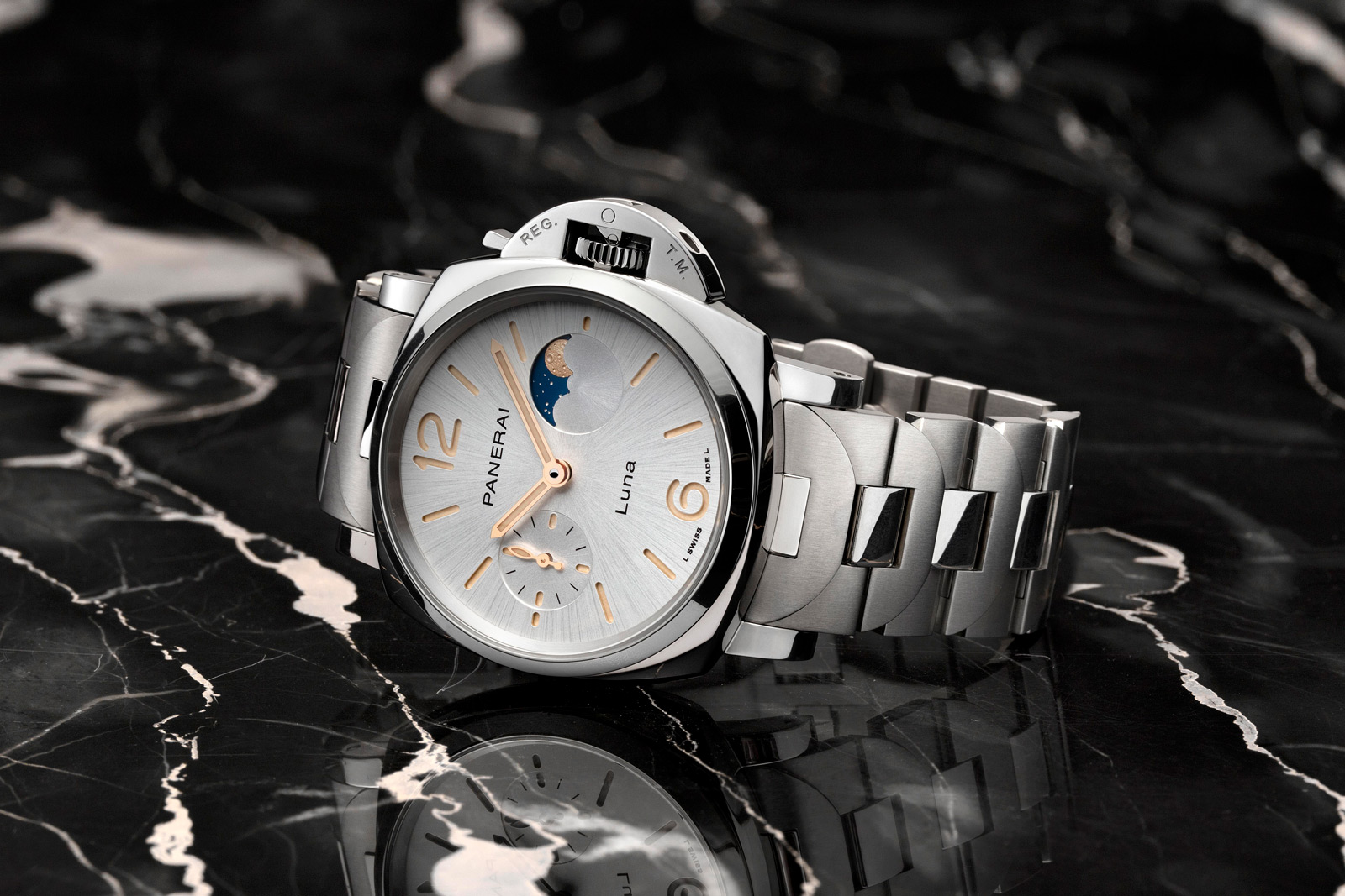 Panerai Introduces the Luminor Moon Phase for Ladies | SJX Watches