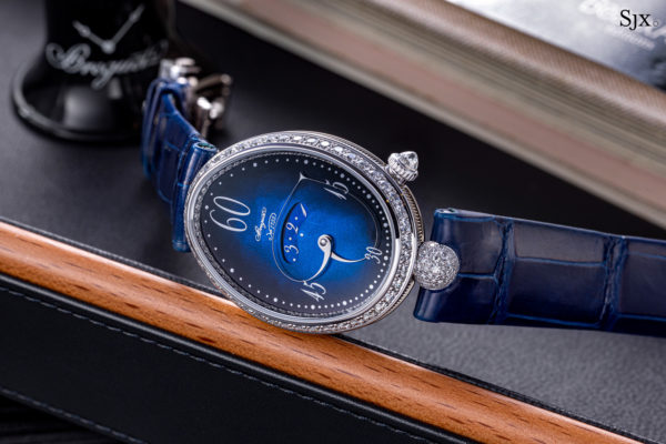 Up Close: Breguet Reine de Naples 9835 and 9838 “Expanding Hands” | SJX ...