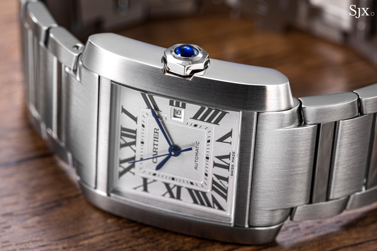 Cartier Tank Francaise Watch Is More Popular Than Ever