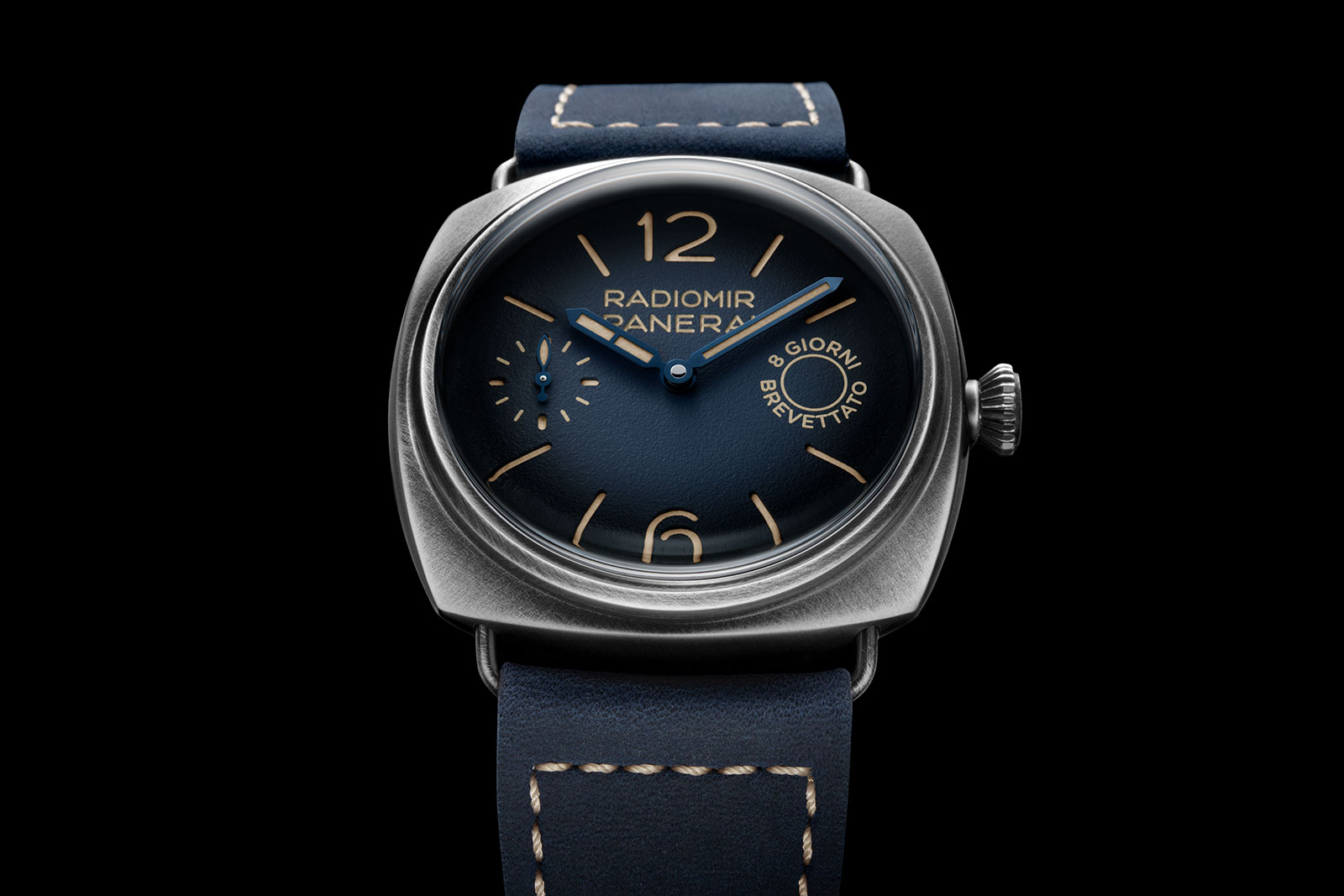 Panerai Introduces the Radiomir PAM01347 and PAM01348 Otto Giorni