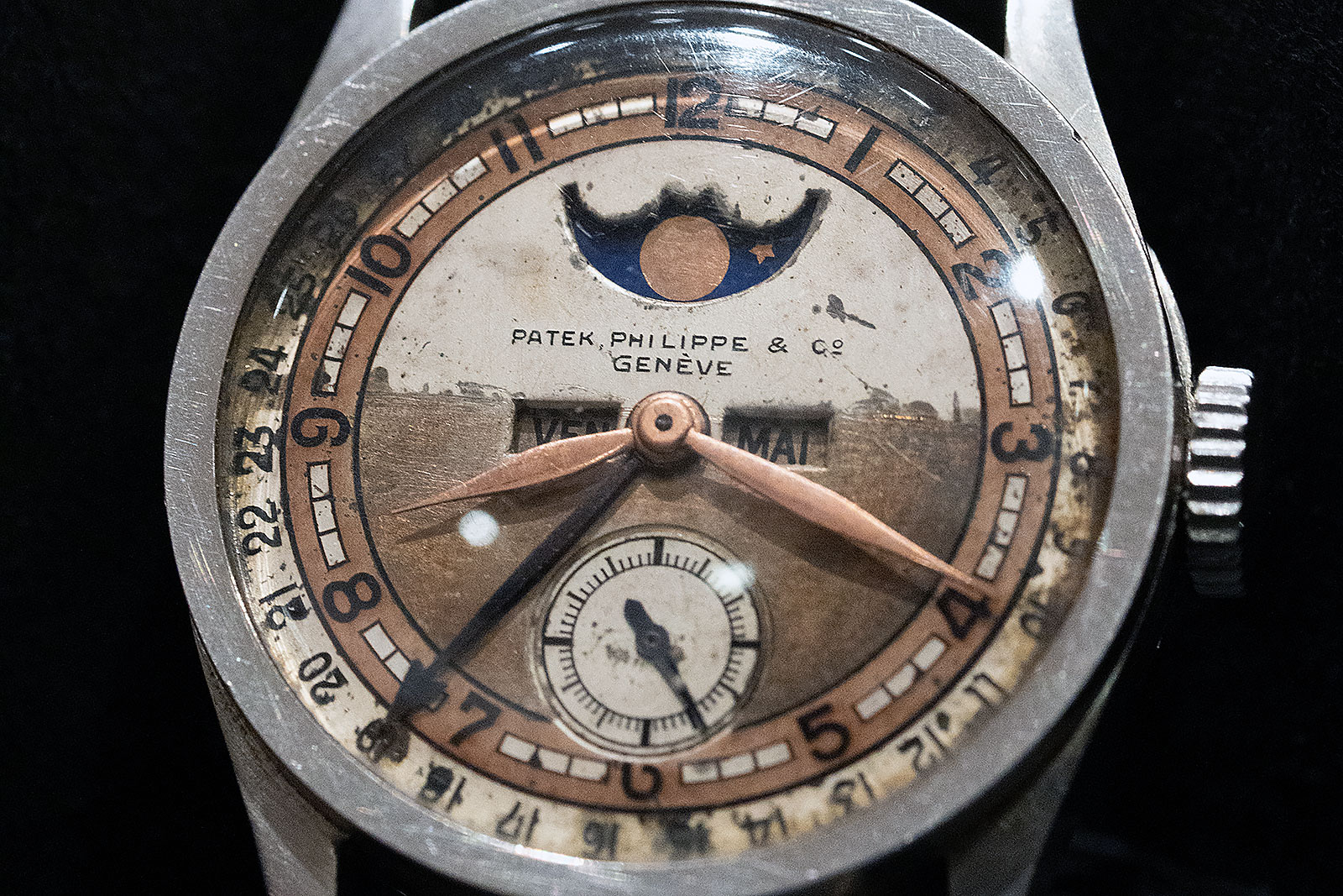 1940's Patek Philippe Vintage Calatrava Ref. 96 Mens Watch - 18K Gold -  Connoisseur of Time