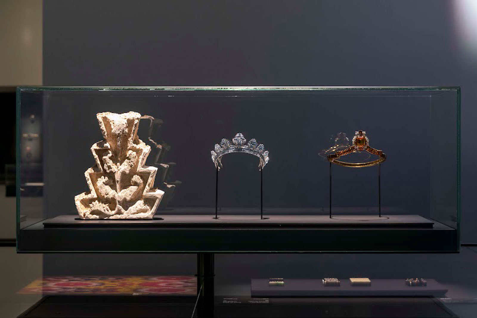 Exhibition Cartier Explores Middle Eastern Influences in Abu