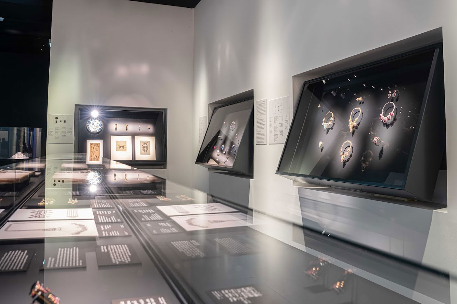 Exhibition Cartier Explores Middle Eastern Influences in Abu