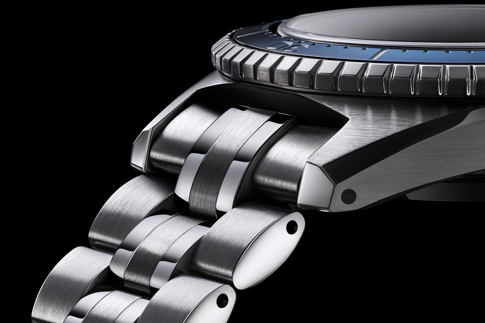 Seiko Debuts a Smaller Thinner Prospex Marinemaster SJX Watches