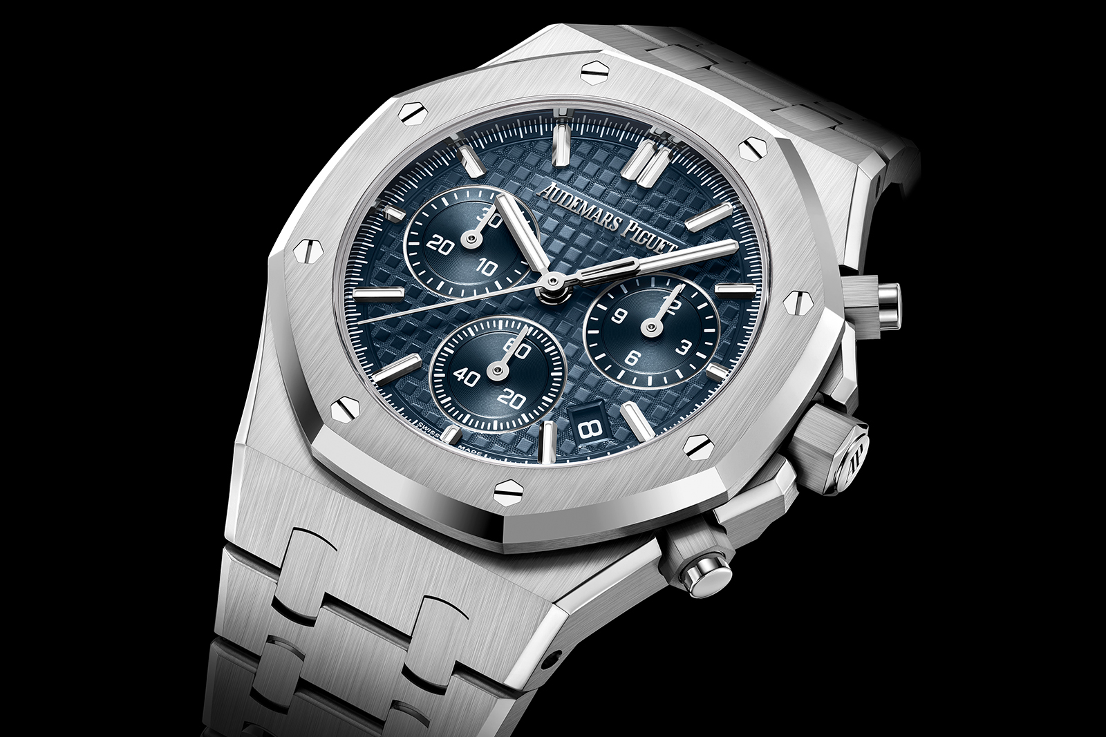 Audemars Piguet Upgrades the Royal Oak Chronograph 38 mm