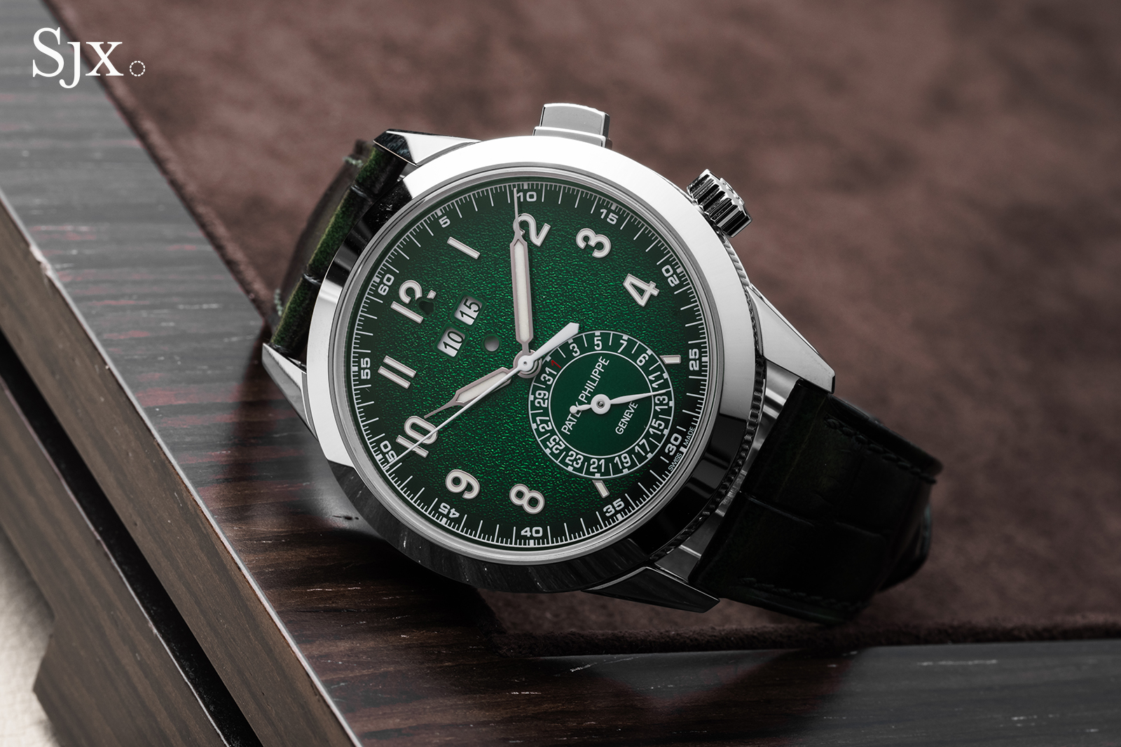 Hands On: Patek Philippe Calatrava 24-Hour Alarm Ref. 5322G